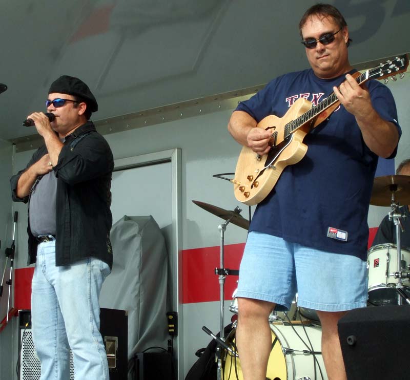 photo of band members